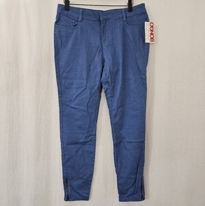 BONGO Skinny Jeans with Zippered Ankles in Blue Women’s Size 9